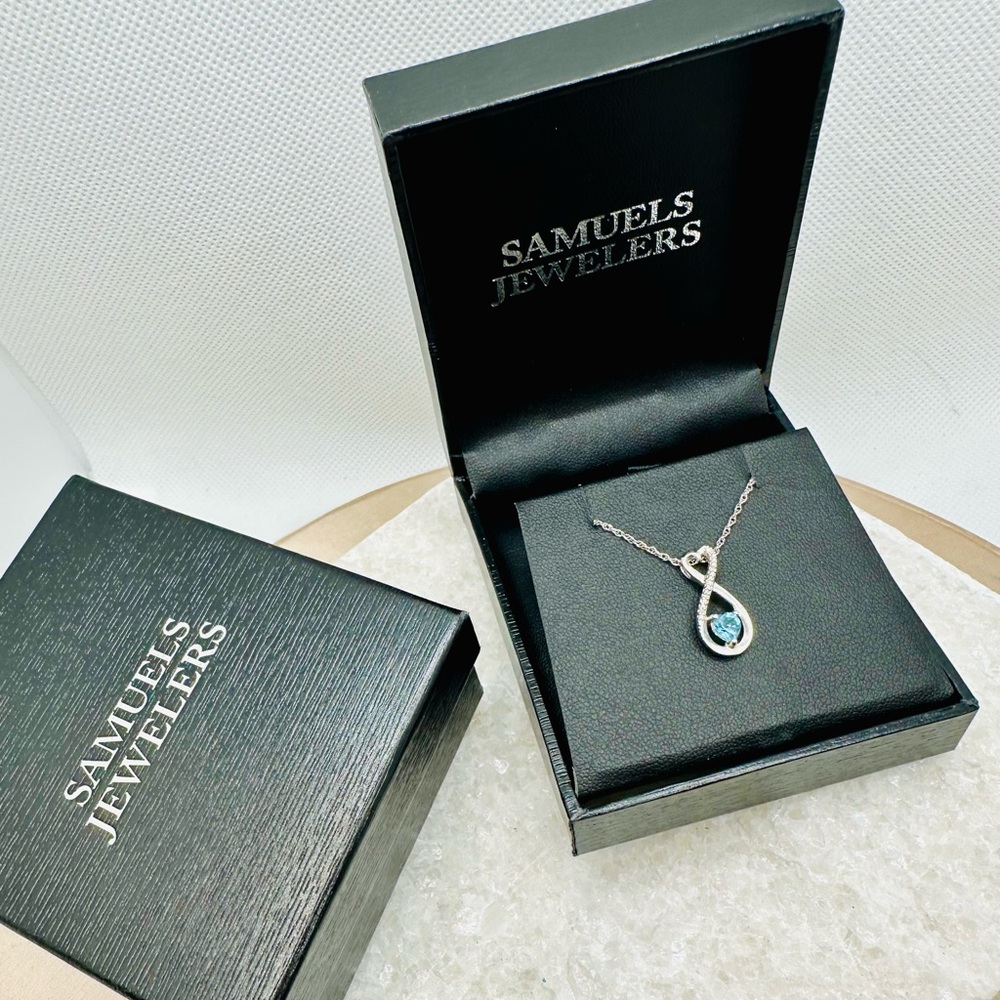 NEW! 925 Sterling Silver Heart-Shaped Blue Topaz & Diamond Infinity Pendant - Picture 5 of 12